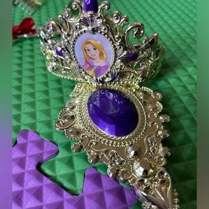 2 Piece Rapunzel Tiara & Brush
